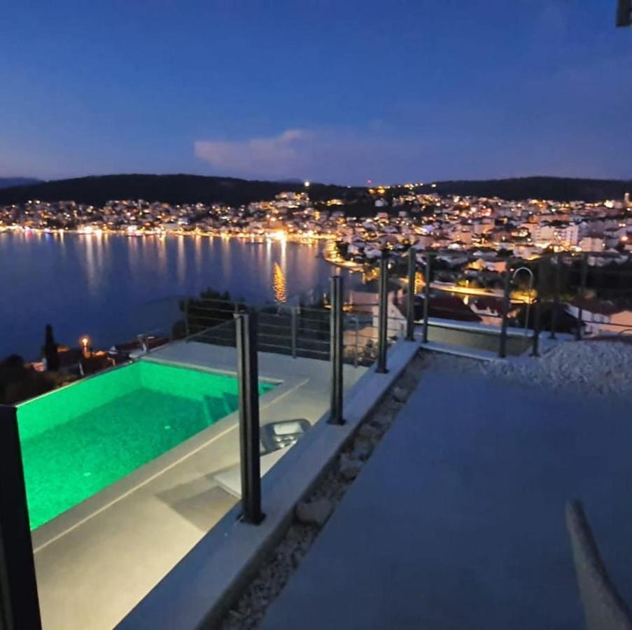 Apartment Julia Trogir Exterior foto
